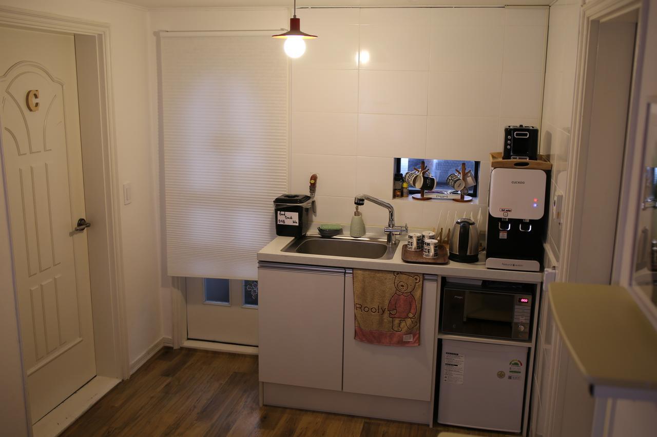 Bed and Breakfast Harrytage Seoul Exterior foto